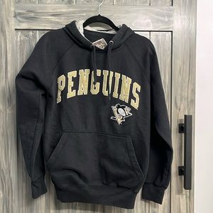 Black Penguins Hockey Hoodie. Size small